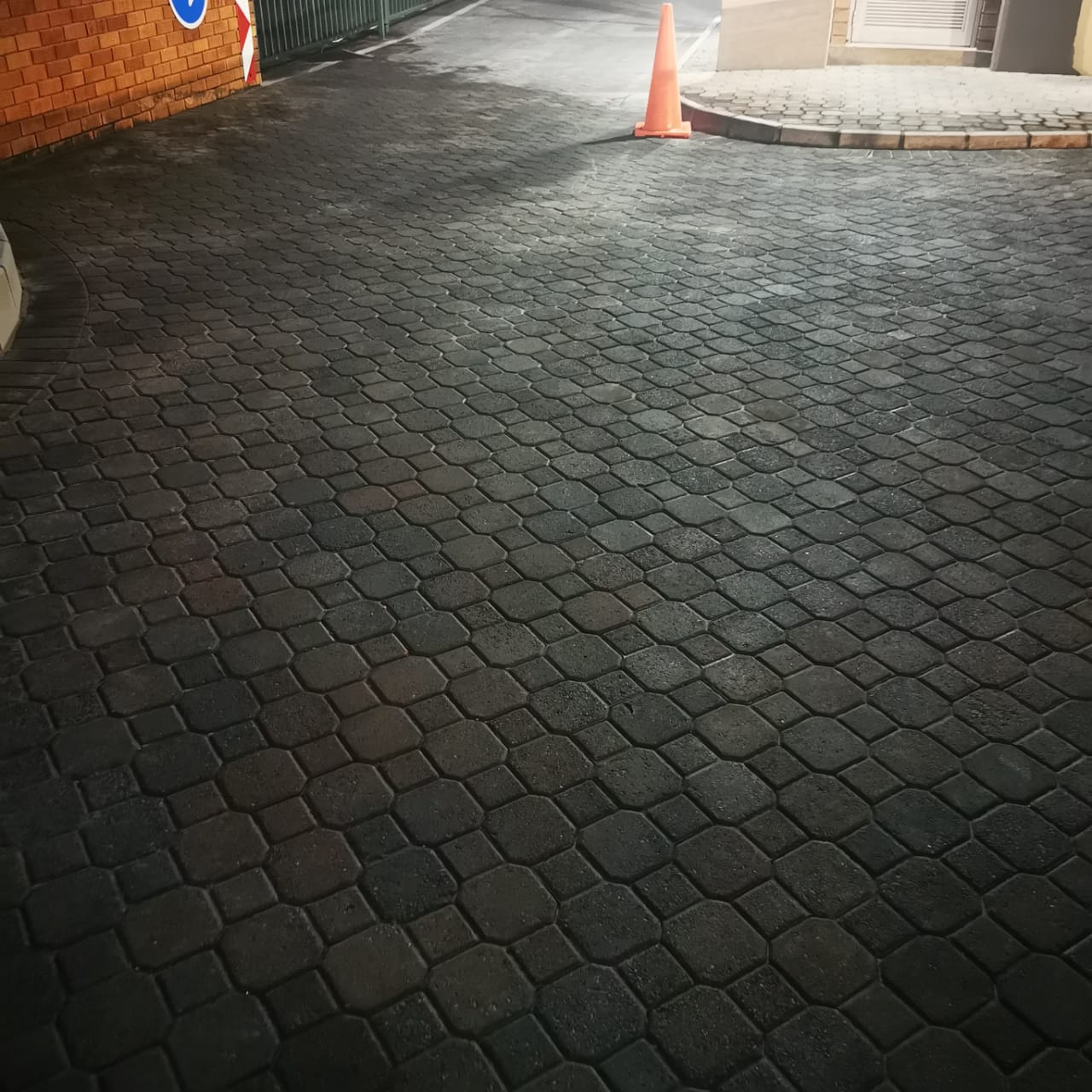 Paving 32