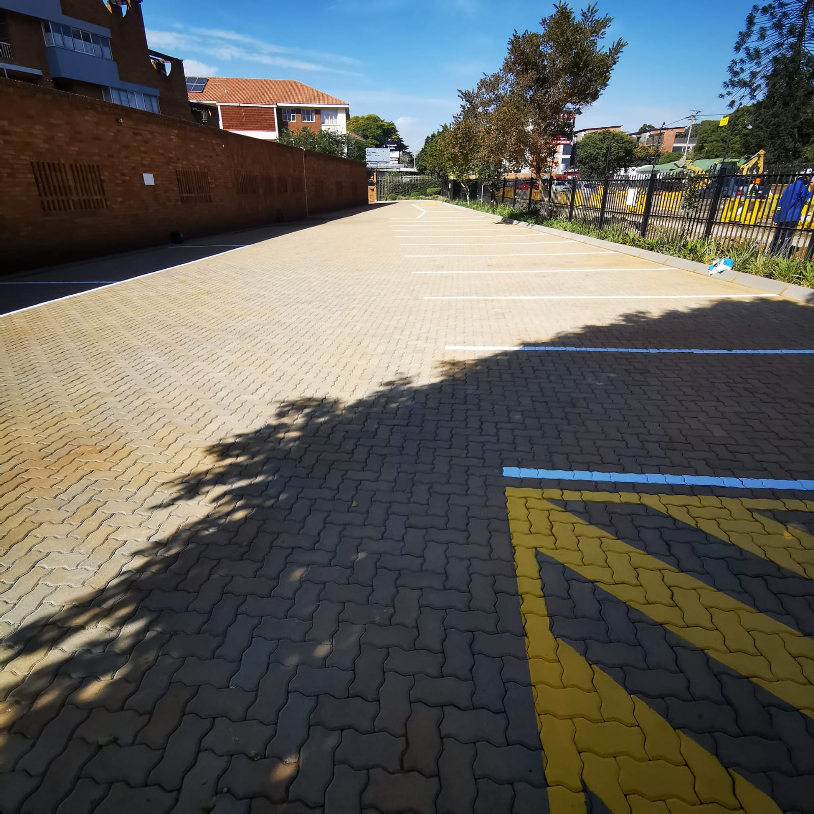 Commercial_Paving_12